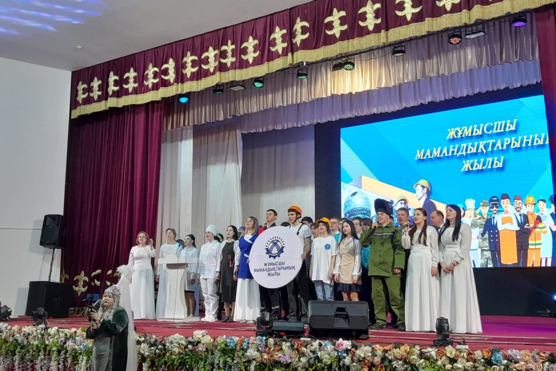 Бүгін, Наурыз айының 18-і күні Саумалкөл агротехникалық колледжі мекемесі "2025 жыл-жұмысшы мамандықтар жылы" тақырыбында "Ашық есік" күні өткізді.